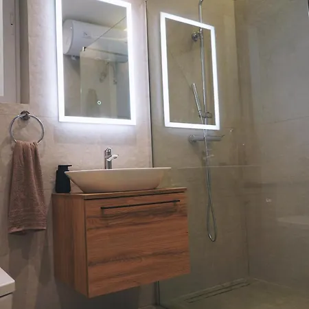 Eghzien A2 Access To Tranquil Shared Pool Apartament Xagħra