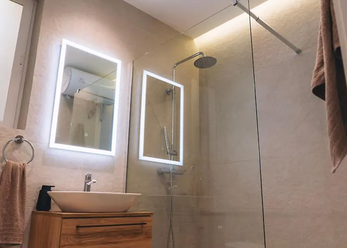 Eghzien A2 Access To Tranquil Shared Pool Daire *