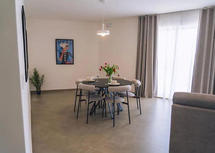 Eghzien A2 Access To Tranquil Shared Pool Daire *