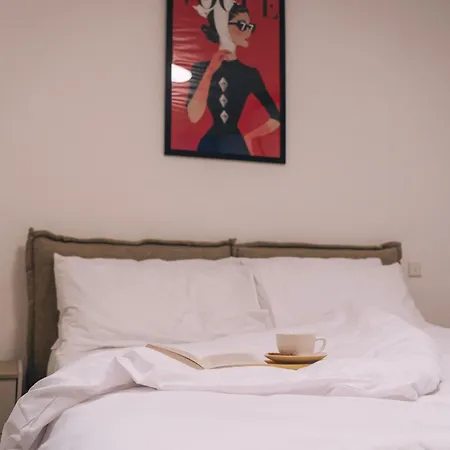 Eghzien A2 Access To Tranquil Shared Pool Apartament