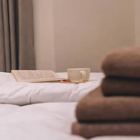 דירה Eghzien A2 Access To Tranquil Shared Pool *