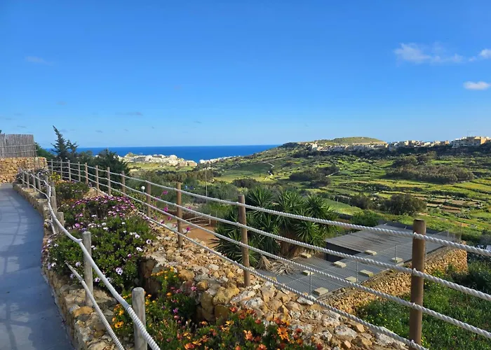 Apartamento Eghzien A2 Access To Tranquil Shared Pool