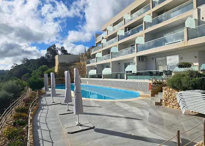 Apartamento Eghzien A2 Access To Tranquil Shared Pool