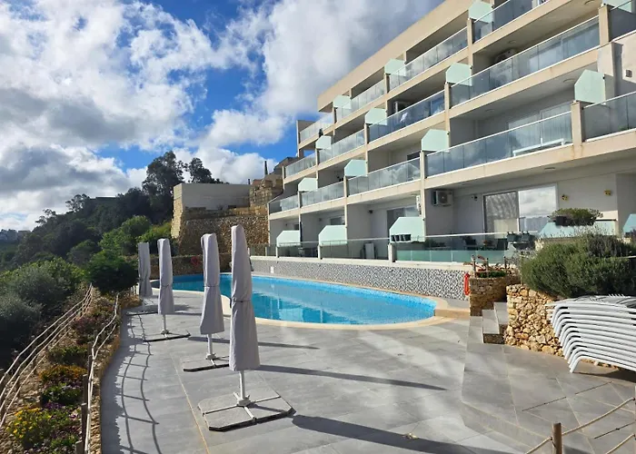 Eghzien A2 Access To Tranquil Shared Pool Apartamento Xagħra