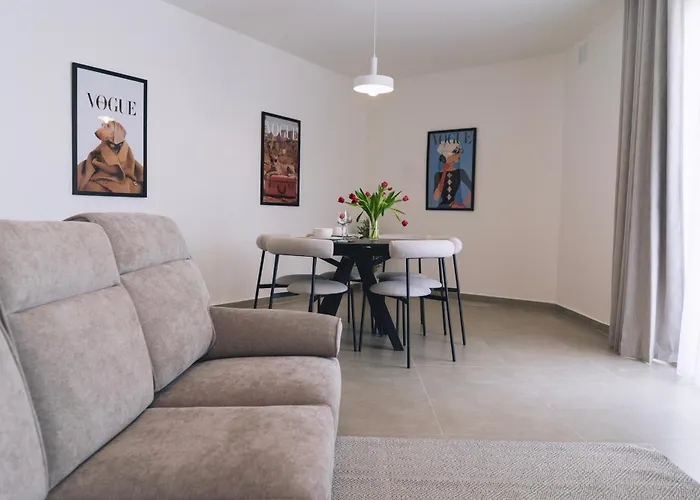 Eghzien A2 Access To Tranquil Shared Pool