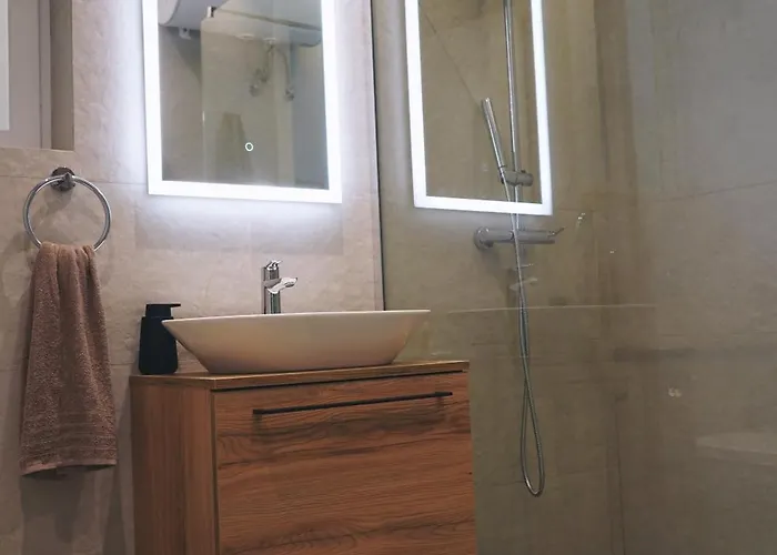 Eghzien A2 Access To Tranquil Shared Pool Apartamento Xagħra